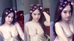 Video Sicantik Viral Live Pamer Boneka Tanpa Busana